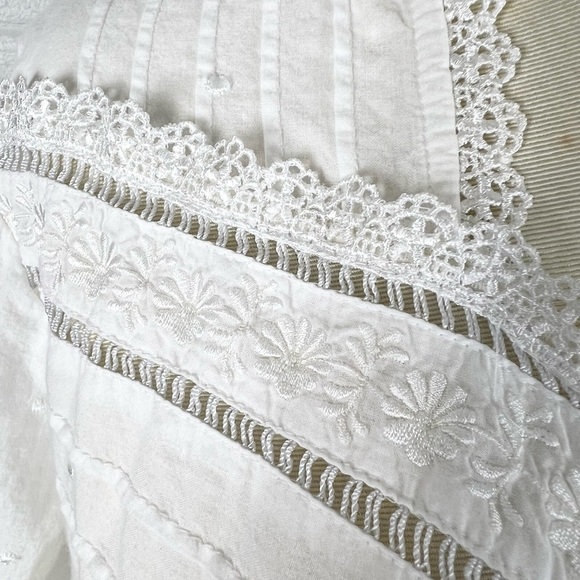 White Cotton lace nightgown button front long sleeve embroidered S/M - Picture 7 of 7
